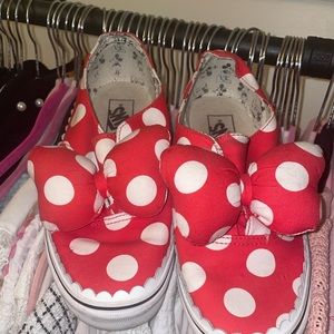 Minnie Mouse vans ! Used condition , still have lots of wear left!